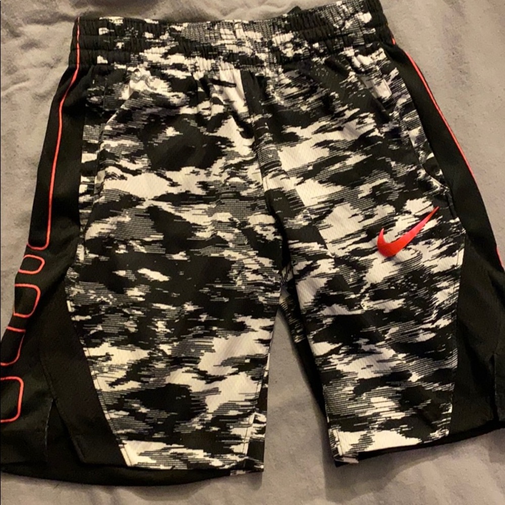 Nike Dri-Fit Elite Basketball shorts